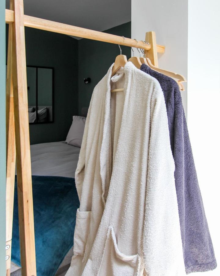 L'Ecrin Champenois - Suite Avec Balneo Et Sauna Prives Chalons en Champagne Bagian luar foto